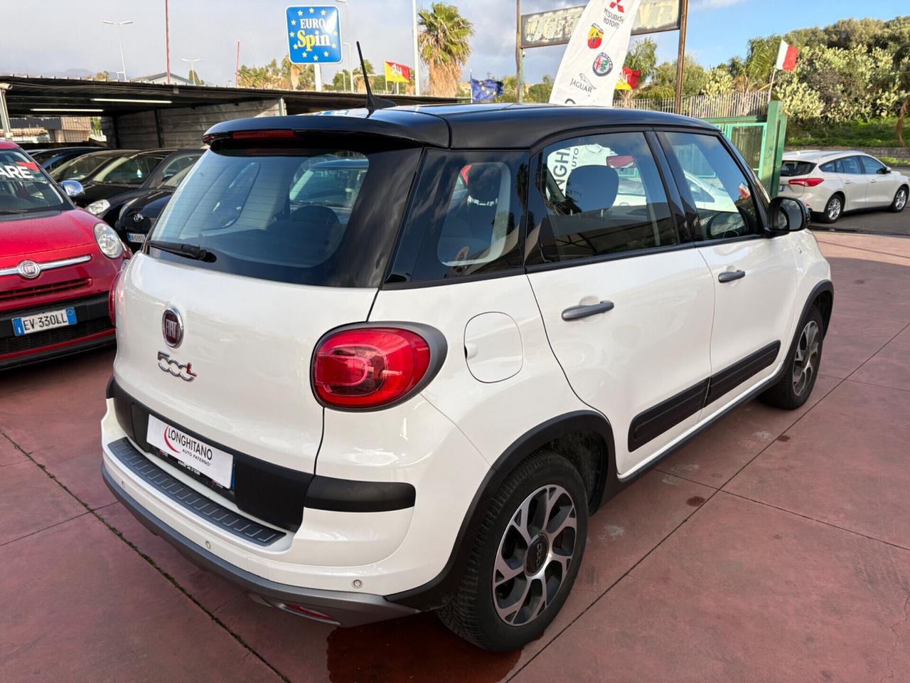Fiat 500L ......1.6.0.0. Multijet 95 CV Cross