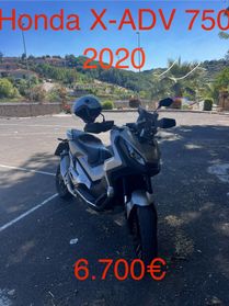 Honda X-ADV 750 anno 2020