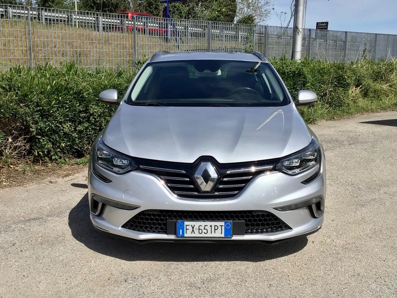 Renault Megane Mégane Sporter TCe 140 CV Intens sw