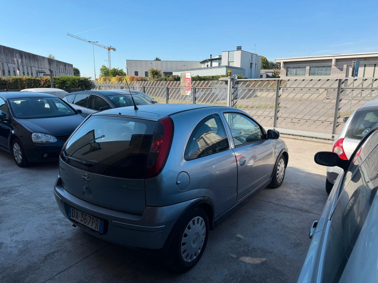Opel Corsa 1.2i 16V cat 3 porte Silverline