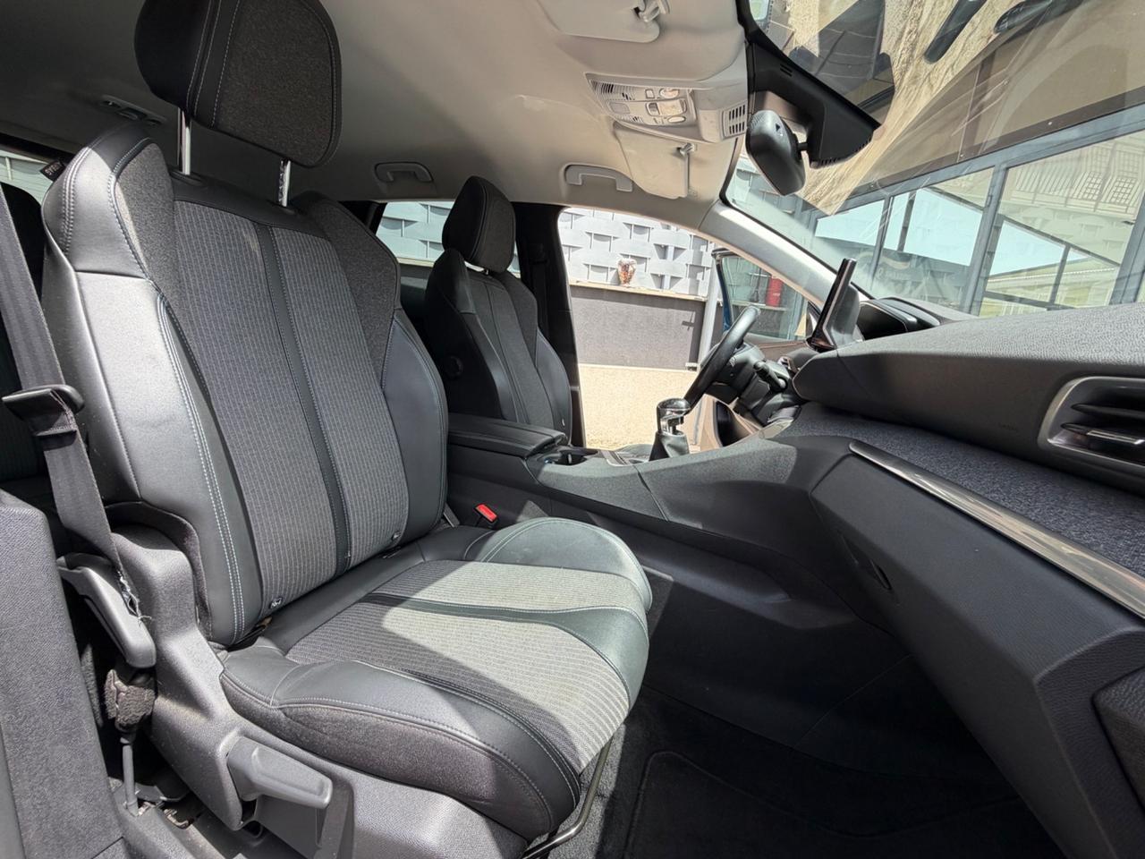 Peugeot 3008 BlueHDi 130 S&S Allure 12/2021