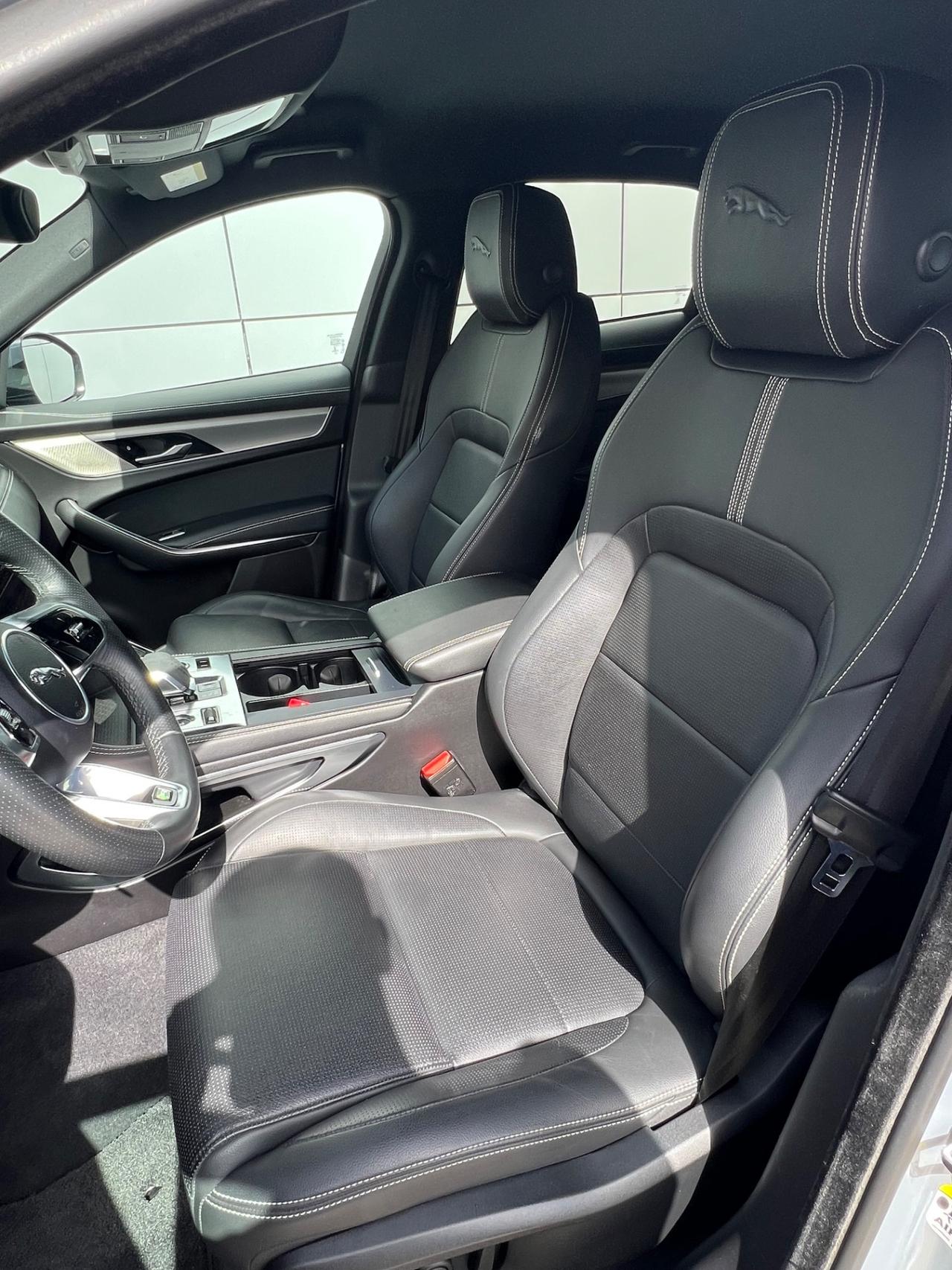 Jaguar F-Pace R-Dynamic S awd possibilità noleggio no scoring