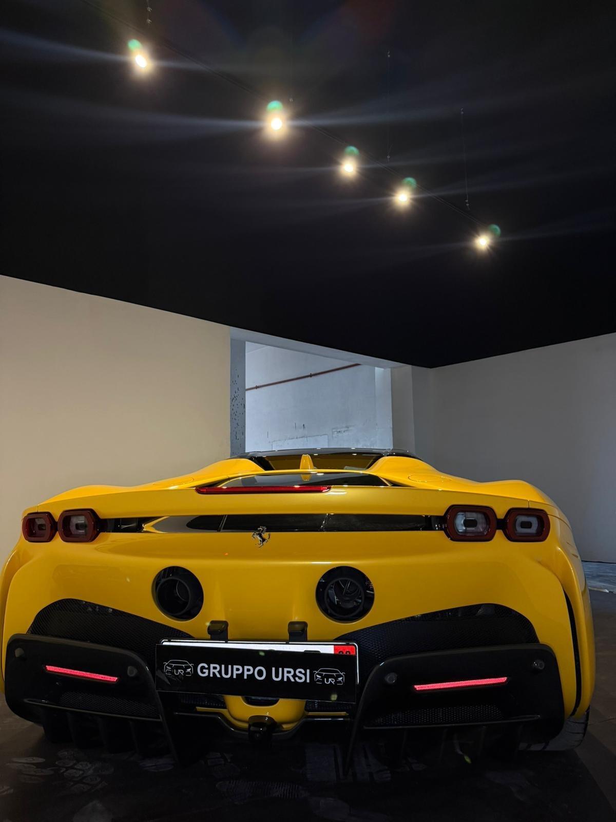 Ferrari SF90 Spider 1000cv