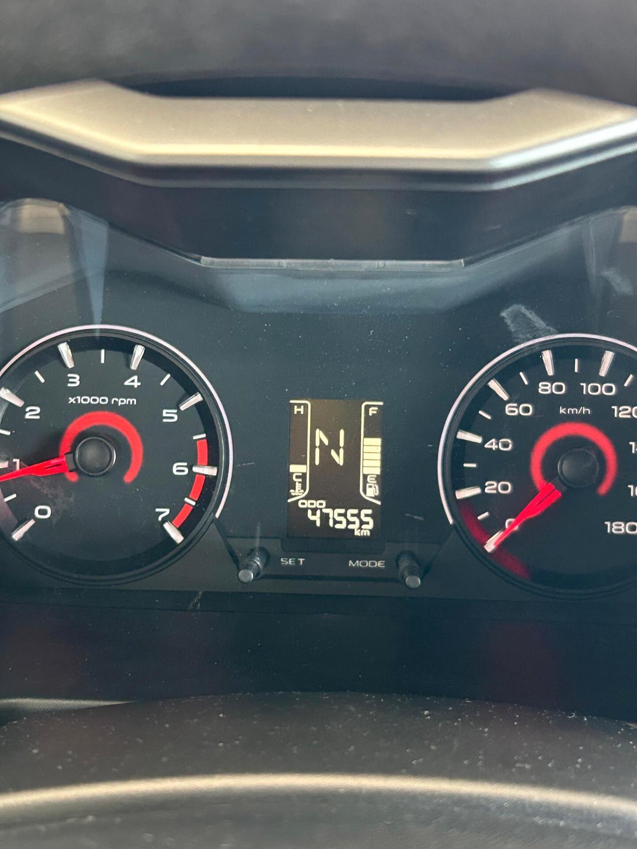 Mahindra KUV100 1.2 VVT K8 (61 kw)
