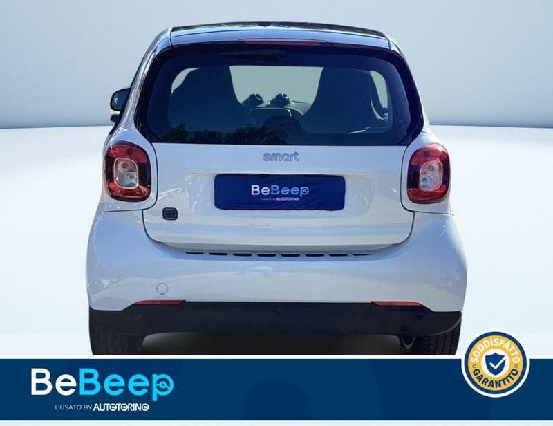 smart fortwo EQ PASSION 4,6KW