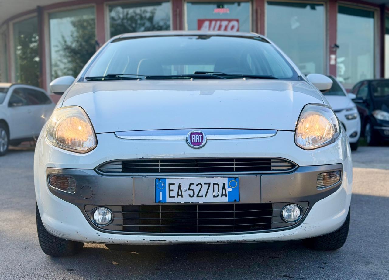 Fiat Punto Evo 2011 1.4 benzina/gol scade 2030 ok neopatentati ! ! !