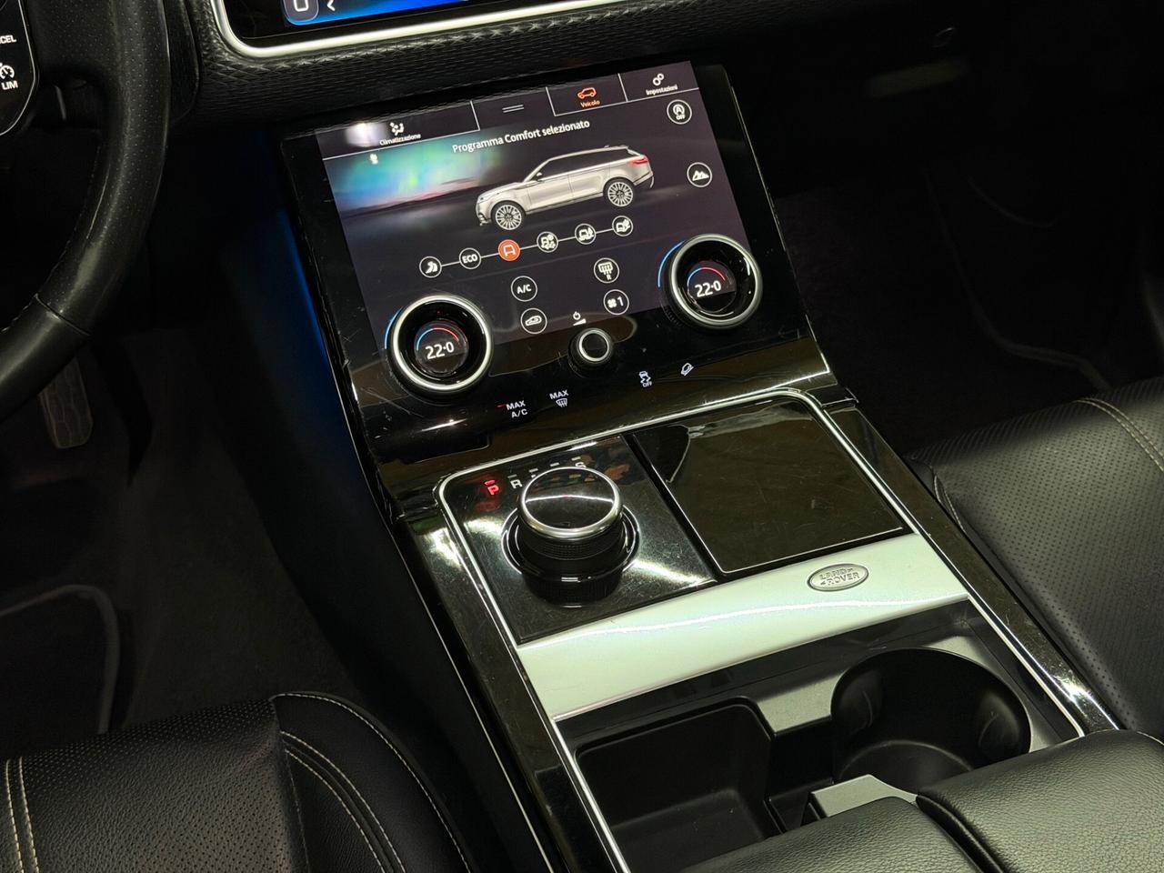 Range Rover Velar 2.0d 240 CV - FULL OPTIONAL - GARANZIA 24 MESI