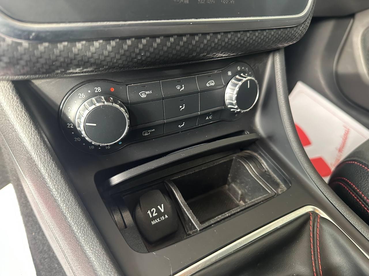 Mercedes Benz A180d - Premium - Unico Proprietario