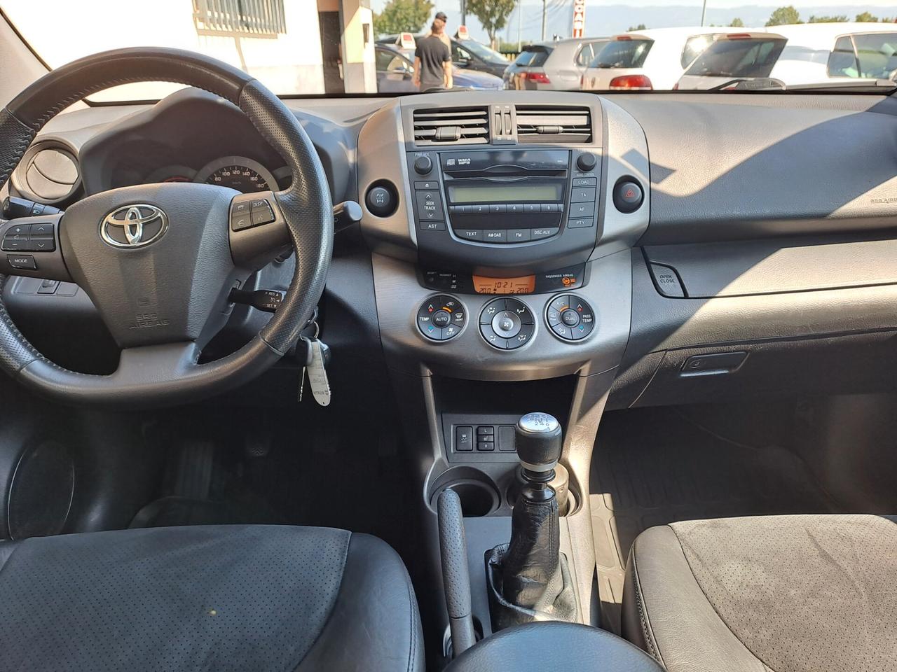 Toyota RAV 4 RAV4 Crossover 2.2 D-Cat A/T 150 CV Executive