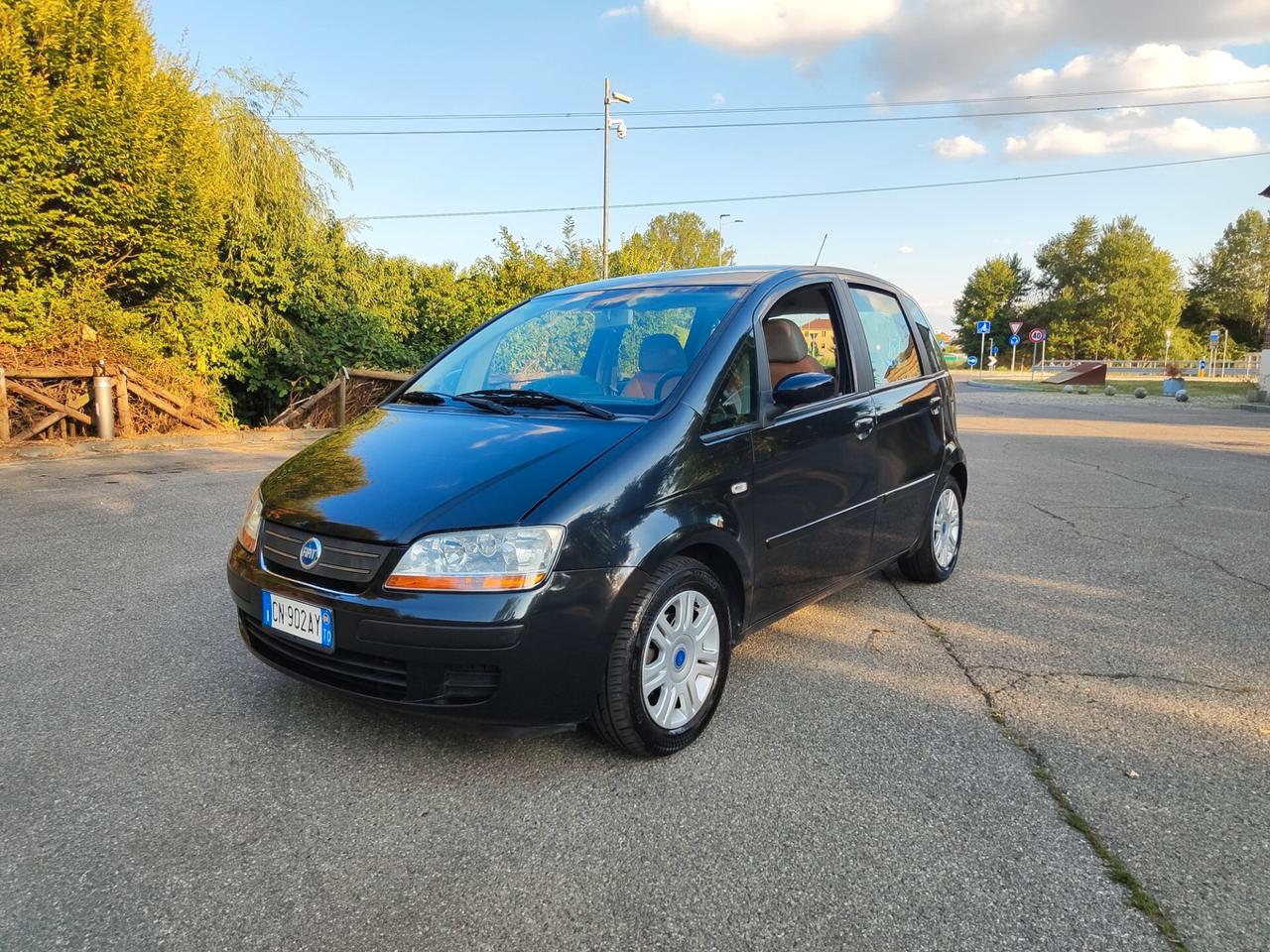 Fiat Idea 1.3 Multijet 16V Emotion