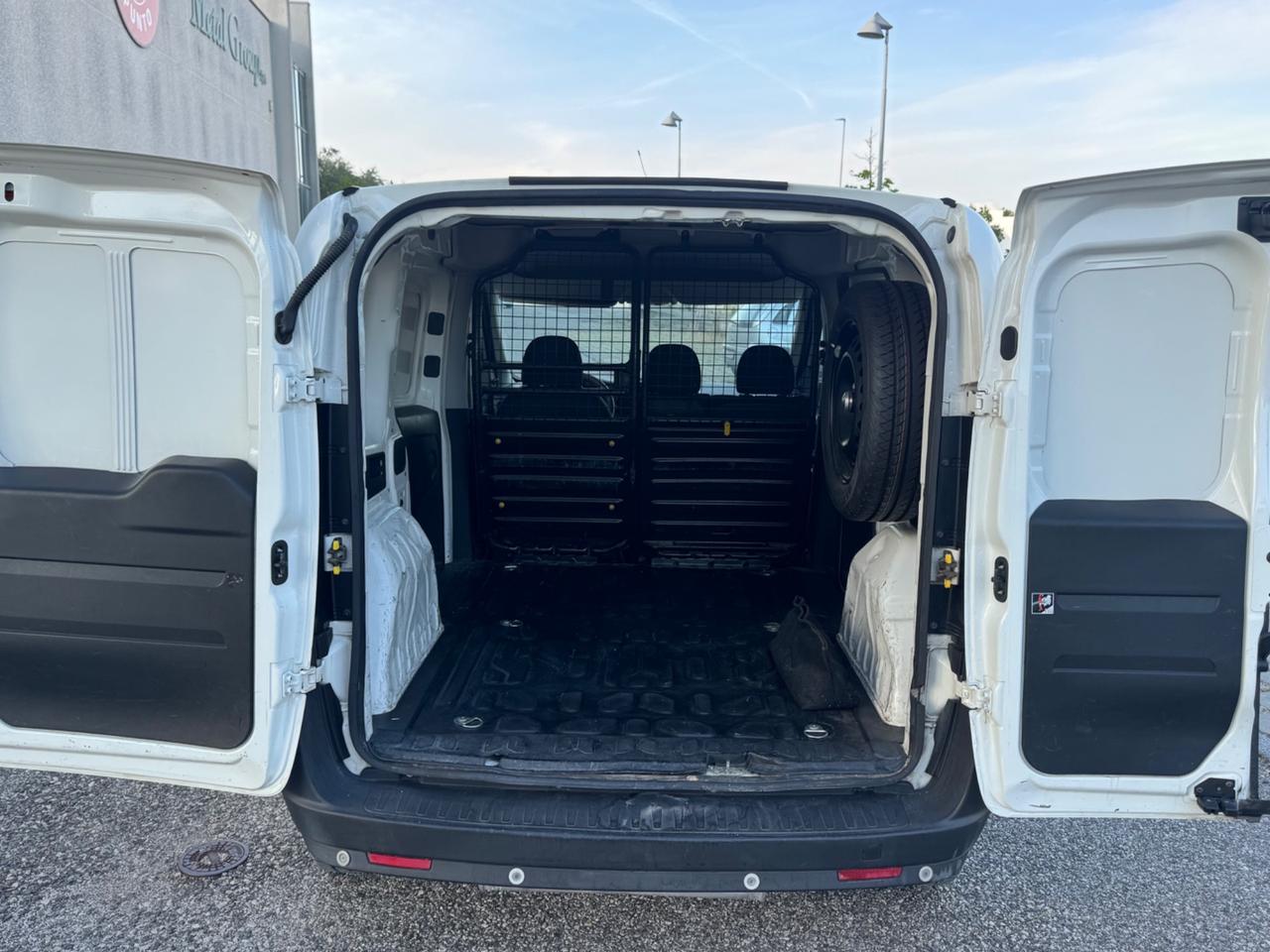 Fiat Doblo Doblò 1.4 T-Jet 120cv Metano 2028