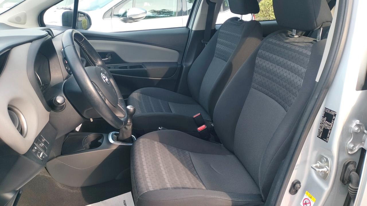 Toyota Yaris 1.0 5 porte Lounge UNIPRO SOLO 75000KM