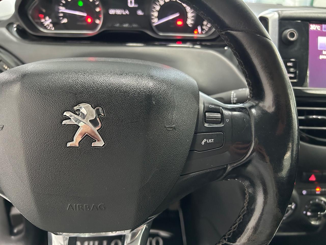 Peugeot 208 BlueHDi 75 5 porte Allure