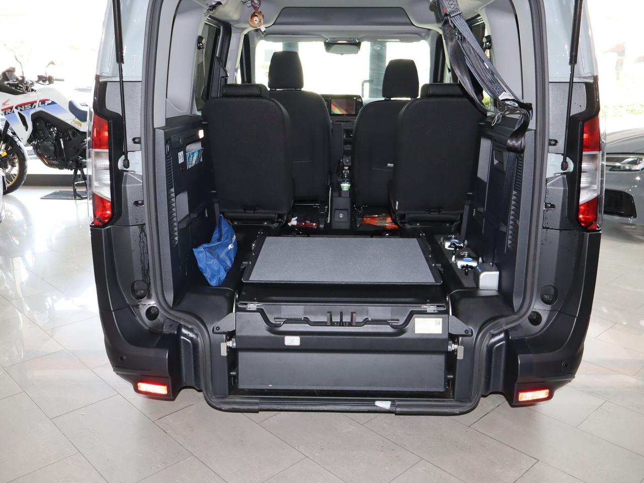 Ford Tourneo Courier Titanium 1.0 EcoBoost #50397
