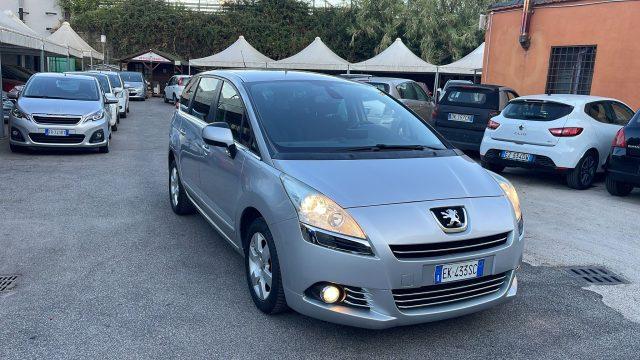 PEUGEOT 5008 1.6 HDi 112CV Business
