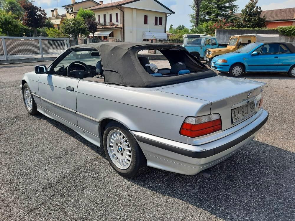 Bmw 320 Cabriolet del 1995 (E36)
