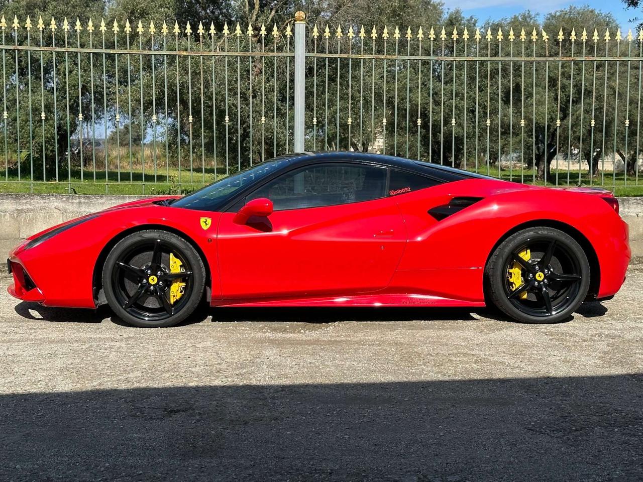 Ferrari 488 Gtb - 28.000km - GARANZIA 12 MESI