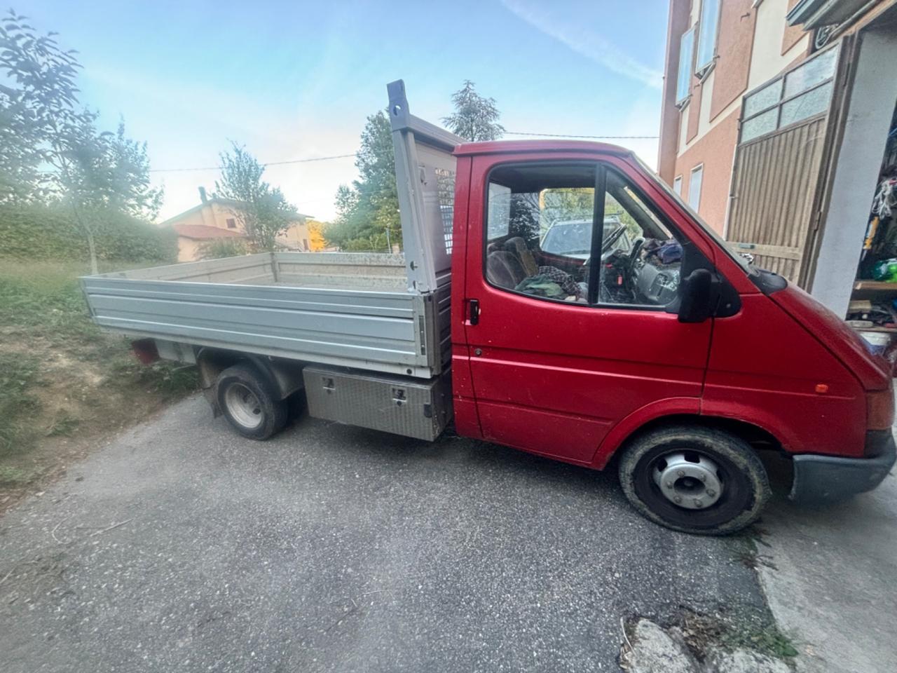 Ford Transit 190 2.5 diesel PL Cabinato