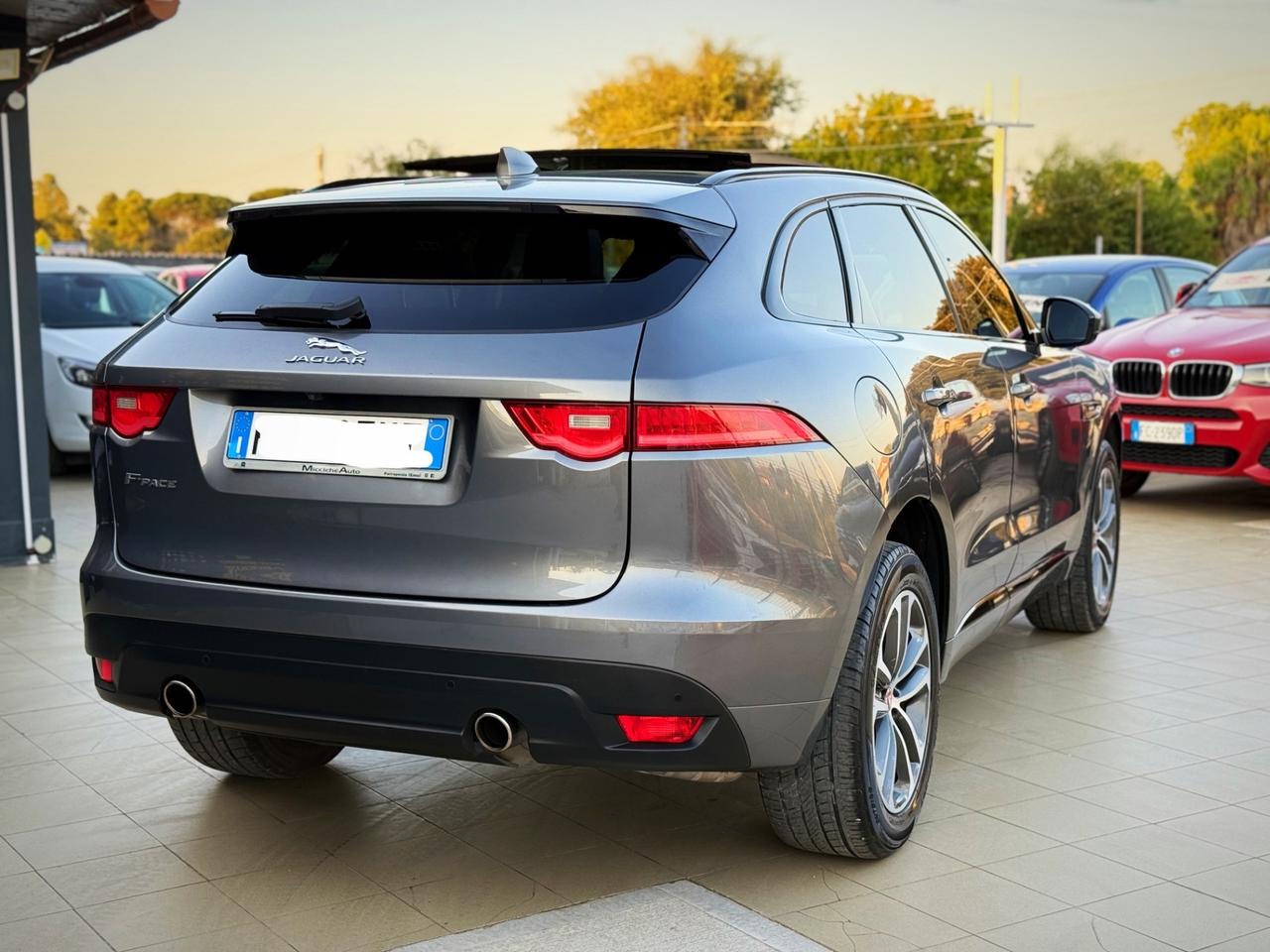 Jaguar F-Pace 3.0 D V6 300 CV AWD aut. First Edition