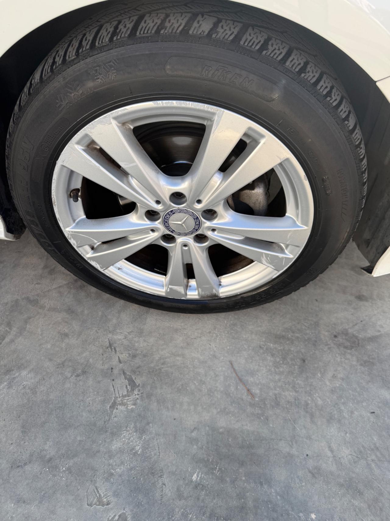 Mercedes-benz A 180 d Automatic Premium