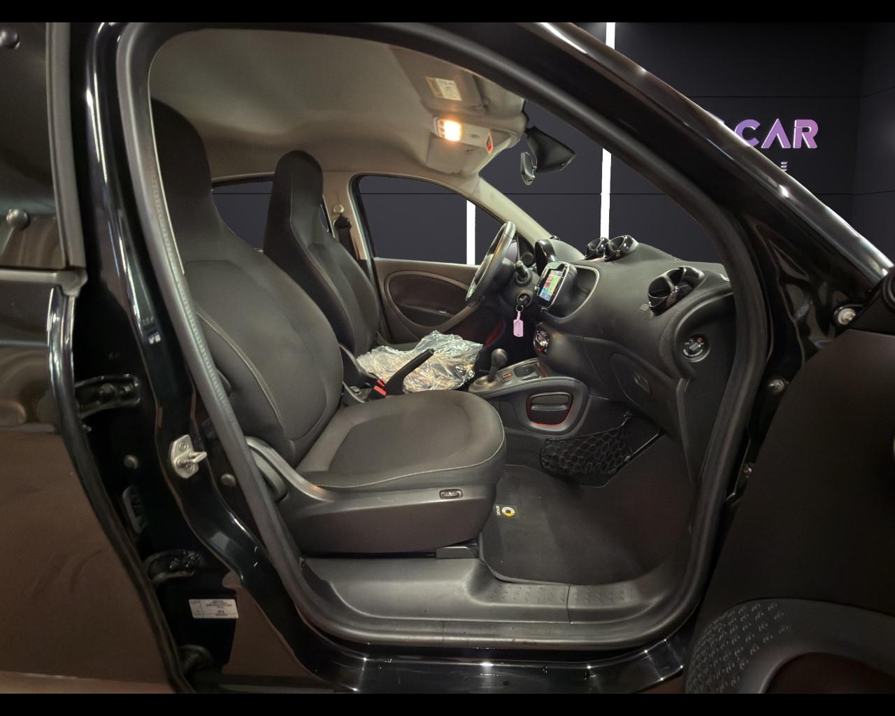 SMART Forfour 0.9 Turbo twinamic Passion LED NAVII