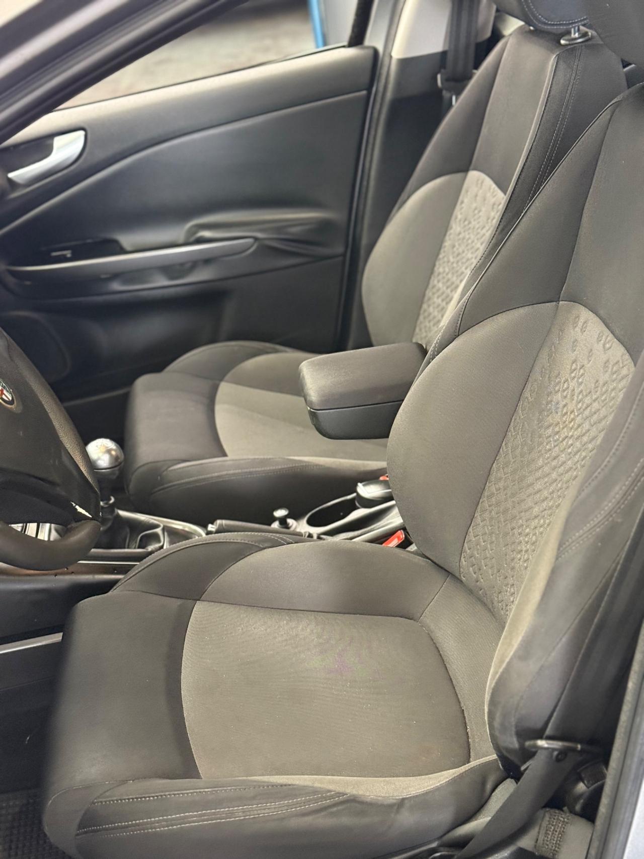 Alfa Romeo Giulietta 1.6 JTDm-2 105 CV Distinctive