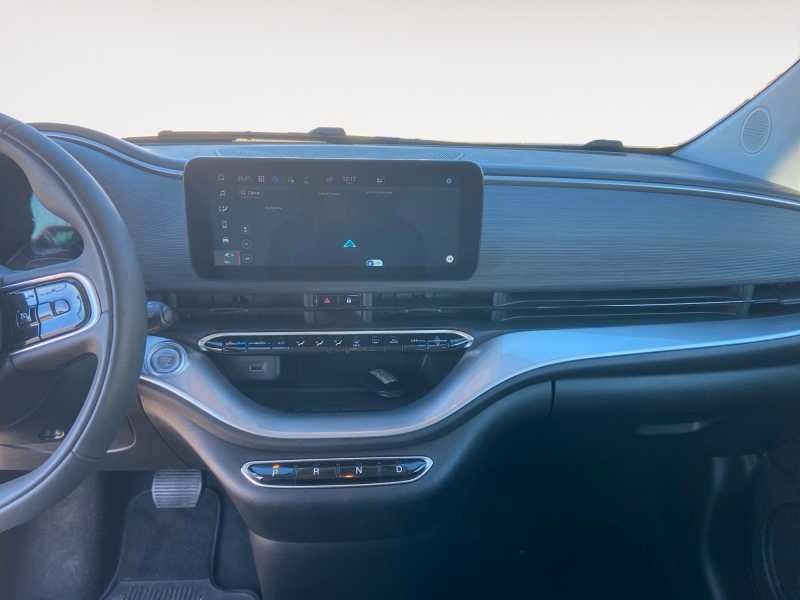 FIAT 500e 42 kWh La Prima
