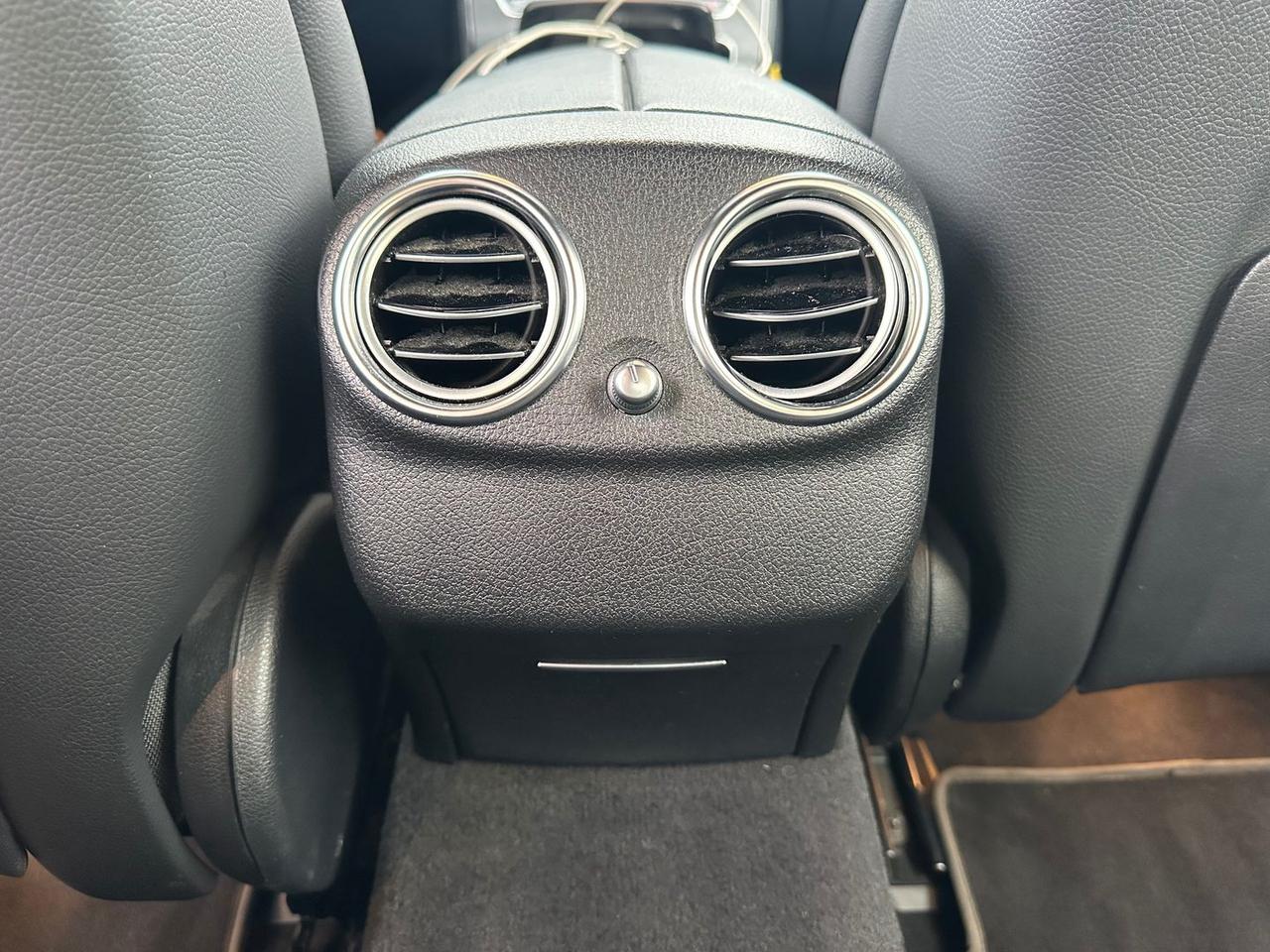 Mercedes-Benz E 220 AMG Line Advanced E 220 #7987