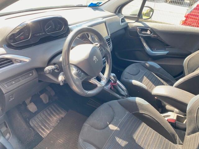 Peugeot 208 1.4 HDi 68 CV 5 porte