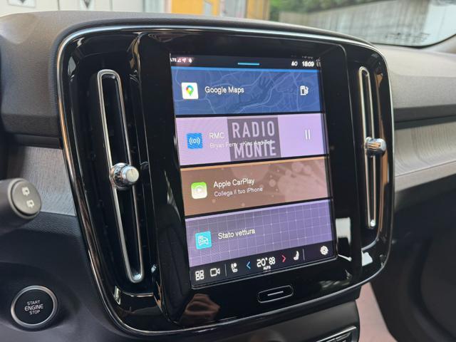 VOLVO XC40 B4 AWD automatico Plus Dark MY23