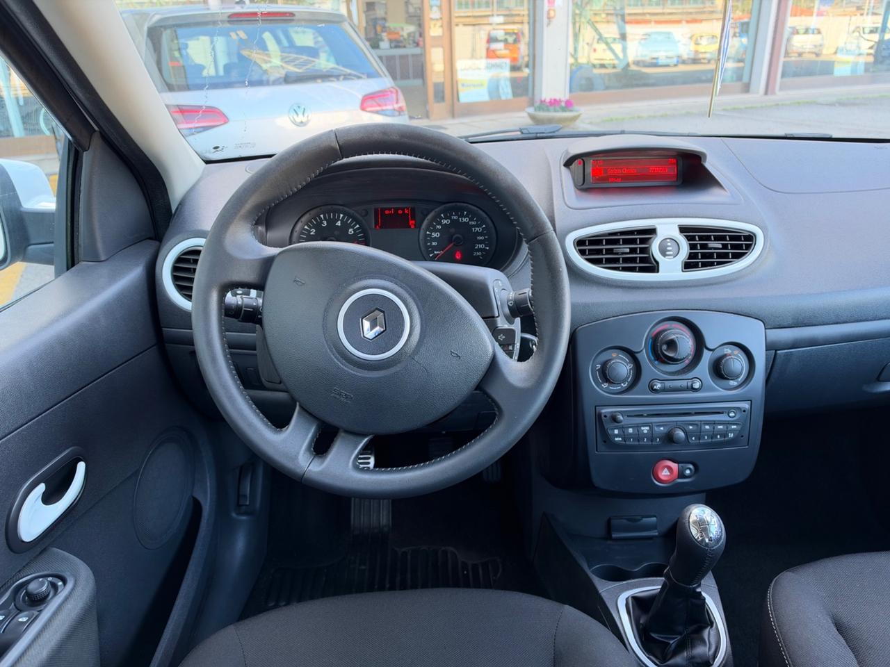 Renault Clio 1.2 16V 5 porte Yahoo! 2012