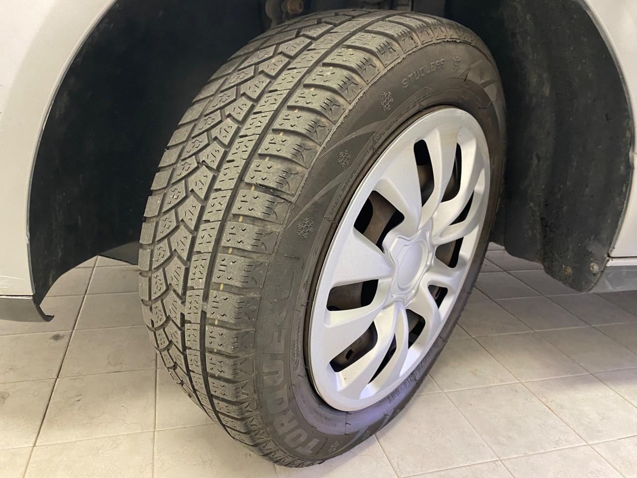 Volkswagen Polo 1.4/80CV 16V 5p. Comfort. BiFuel G