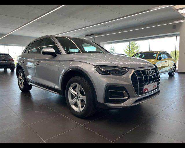 AUDI Q5 40 TDI 204 CV quattro S tronic Business Advanced