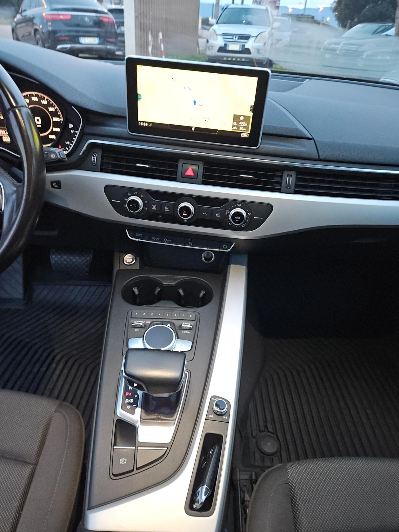 Audi A4 2.0 TDI 150 CV S tronic Sport Avant