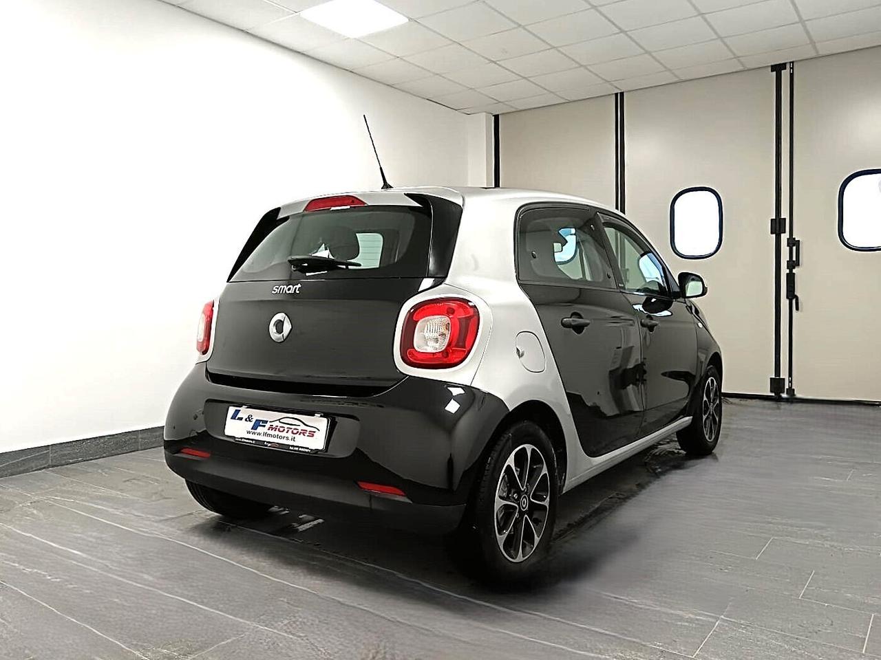 Smart ForFour 70 1.0 Passion /NEOPATENTATI/ TETTO APRIBILE