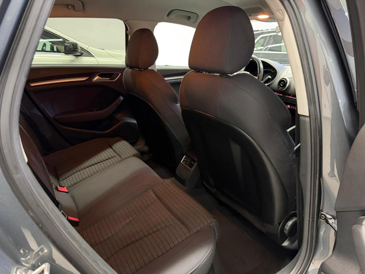 Audi A3 SPB 2.0 TDI 150 CV clean diesel S tronic Ambition