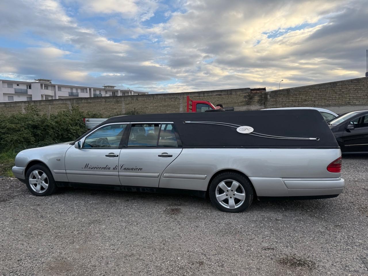 Mercedes-benz Auto Funebre