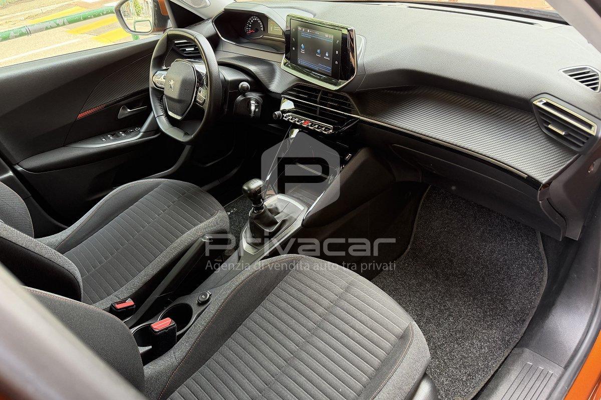 PEUGEOT 2008 PureTech 100 S&S Allure