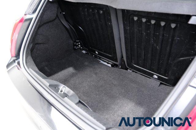 FIAT 500 1.0 HYBRID DOLCEVITA NEOPATENTATI