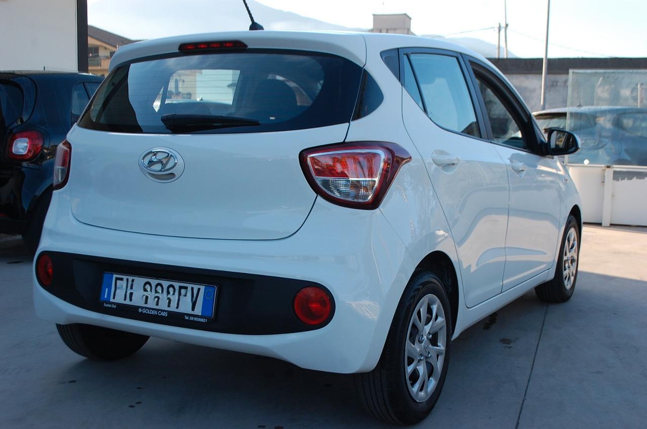 Hyundai i10 1.0 Bz 67CV Comfort Uff Italy Led USB Clima