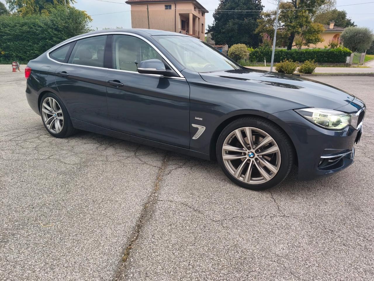 Bmw 320d Gran Turismo Luxury Accetto Permute