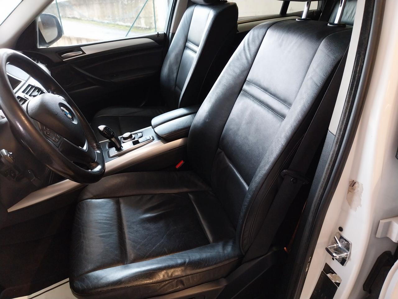 Bmw X5 3.0d cat Attiva 4x4 - Finanziabile in sede