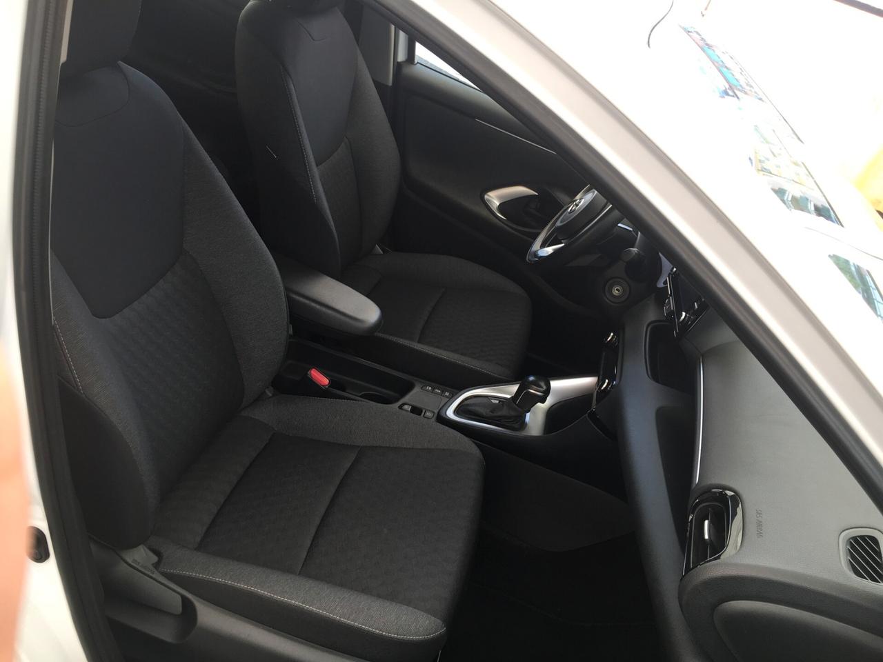 Toyota Yaris 1.5 Hybrid 5 porte Active