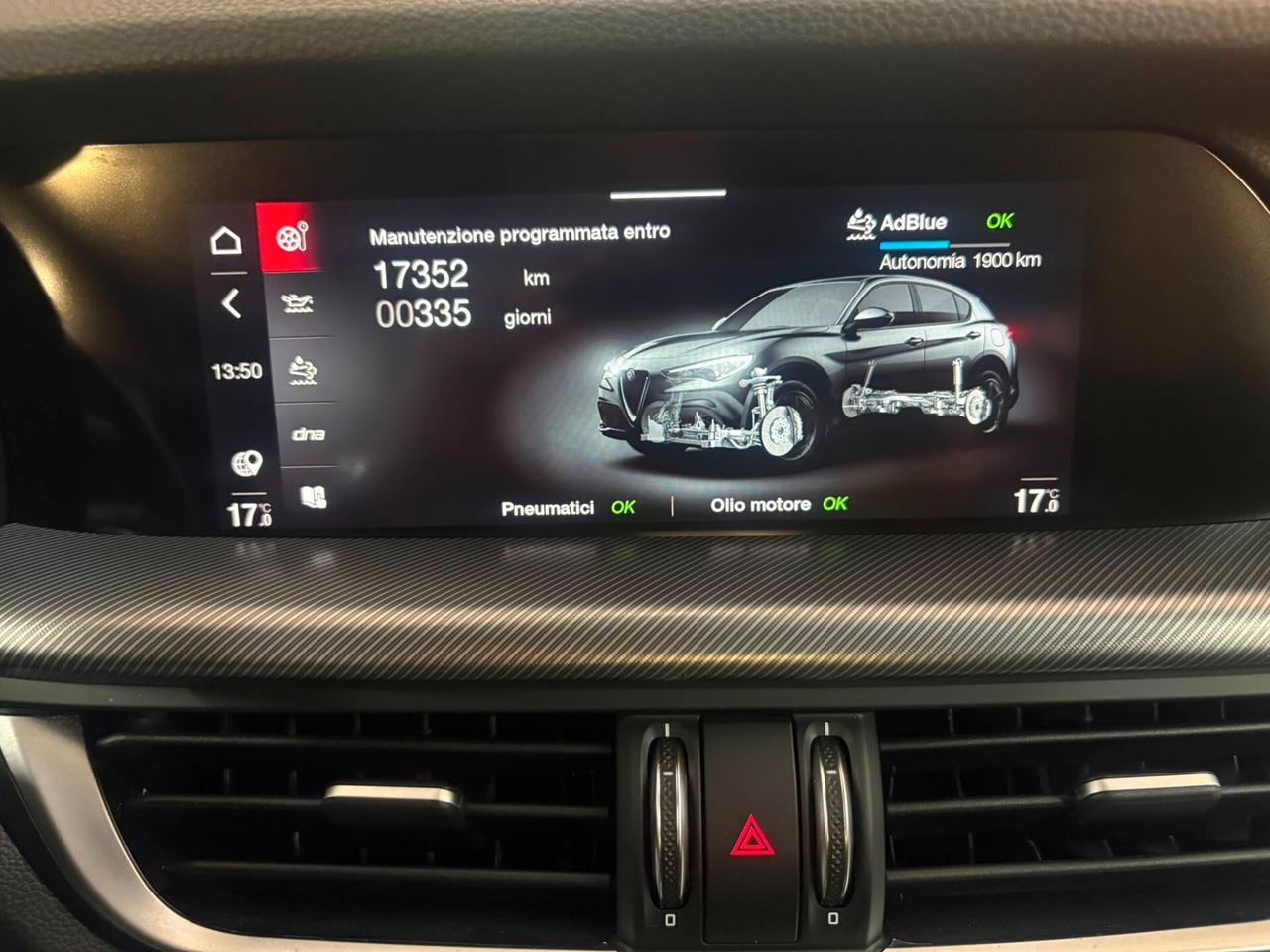 Alfa Romeo Stelvio Veloce Nero vulcano Total black