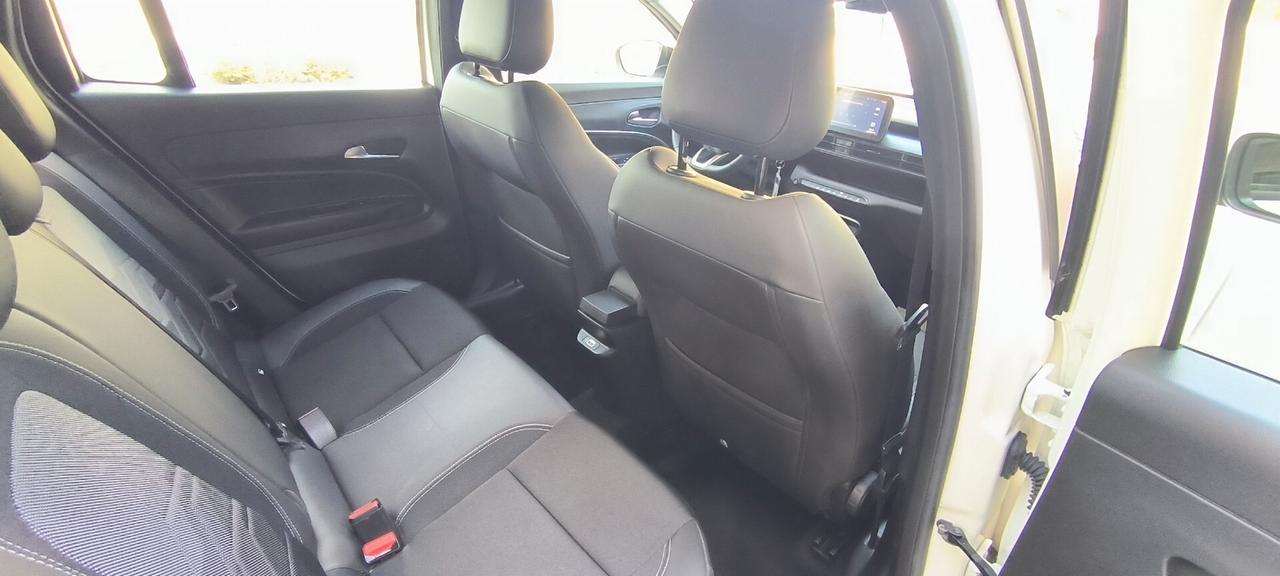 Jeep Avenger 1.2 Turbo 100 CV Altitude