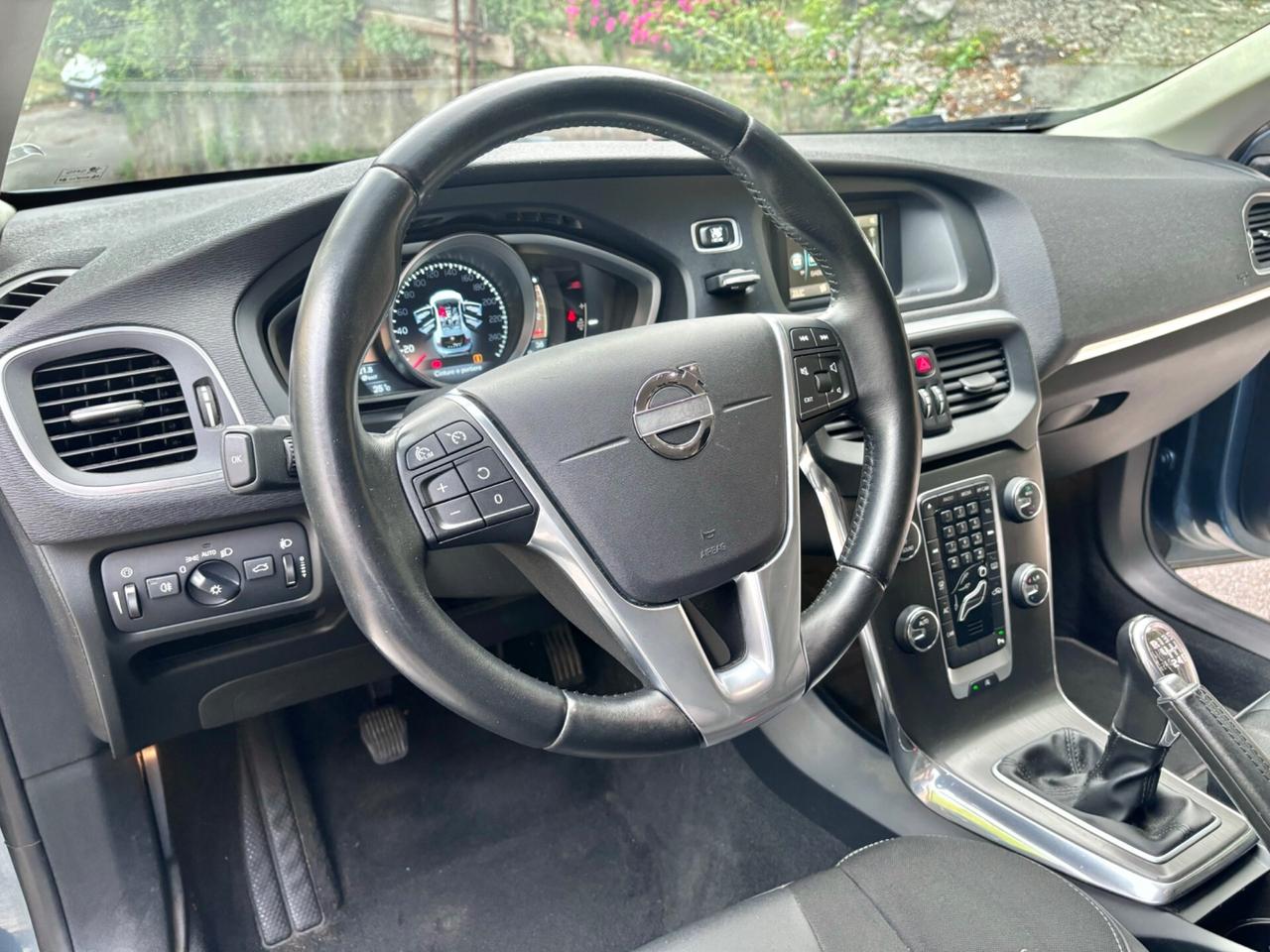 Volvo V40 D3 Momentum V40 2.0