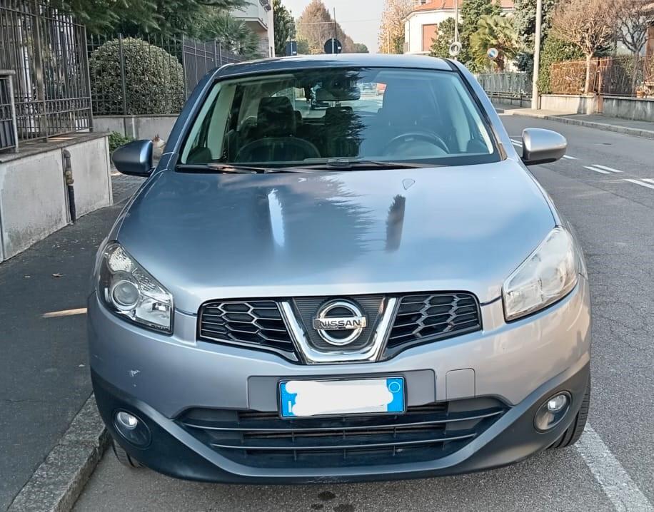 Nissan Qashqai 1.5 dCi DPF Tekna