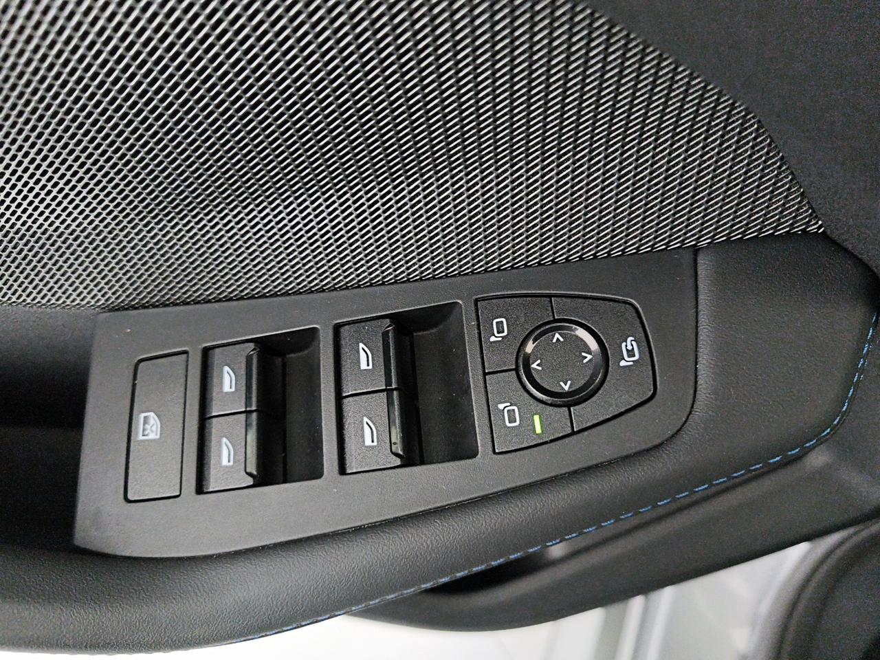 BMW Serie 1 120 48V MSport