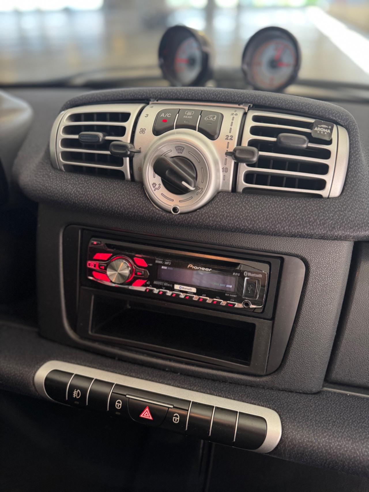 Smart ForTwo 1000 62 kW cabrio pulse
