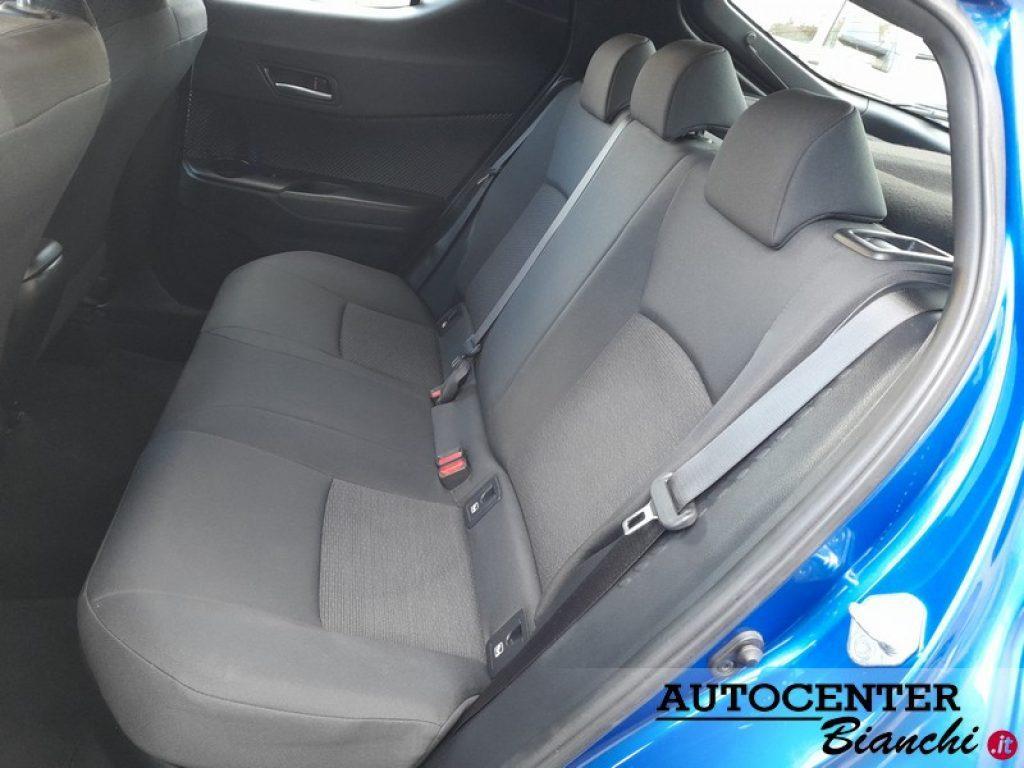 TOYOTA C-HR 1.8 Hybrid E-CVT Active
